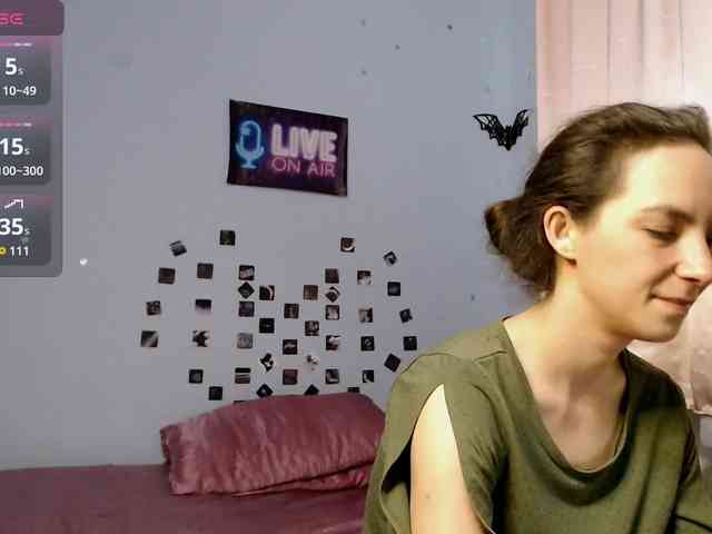bellaqueen0701 webcam