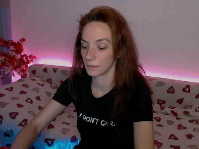 bellaqueen0701 webcam
