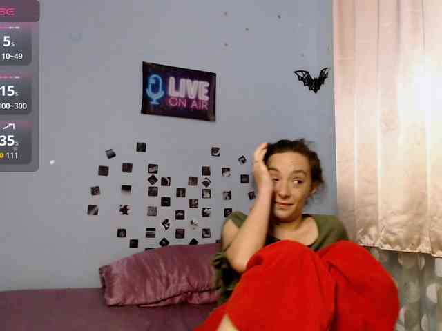 bellaqueen0701 webcam