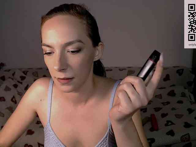 bellaqueen0701 webcam