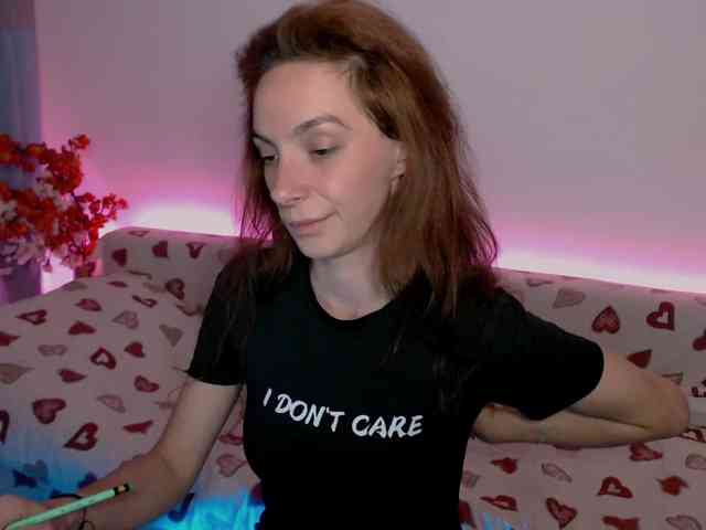 bellaqueen0701 webcam