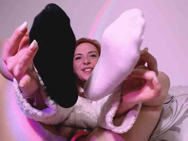 bellaqueen0701 webcam