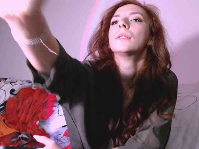 bellaqueen0701 webcam