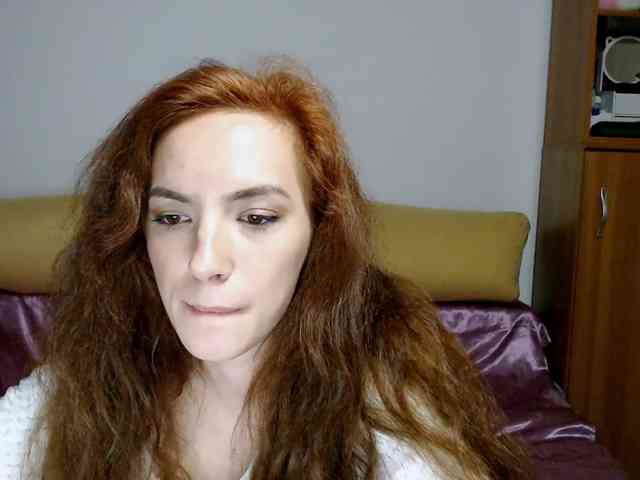 bellaqueen0701 webcam
