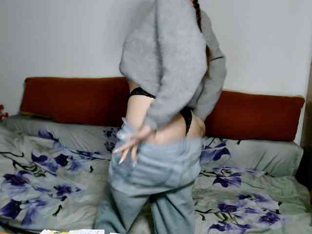 bellaqueen0701 webcam