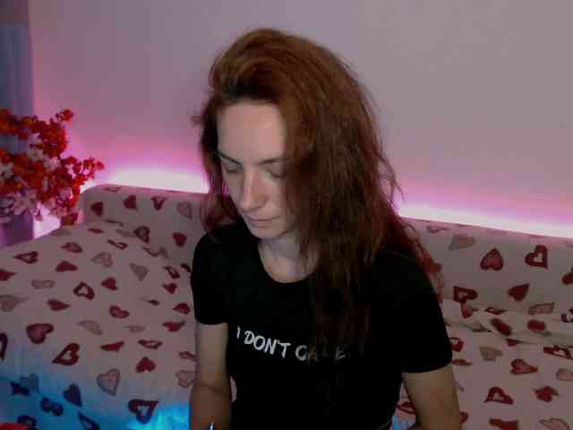 bellaqueen0701 webcam