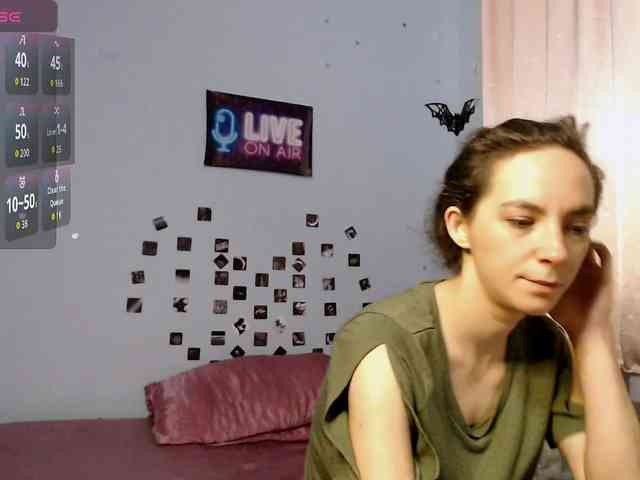 bellaqueen0701 webcam