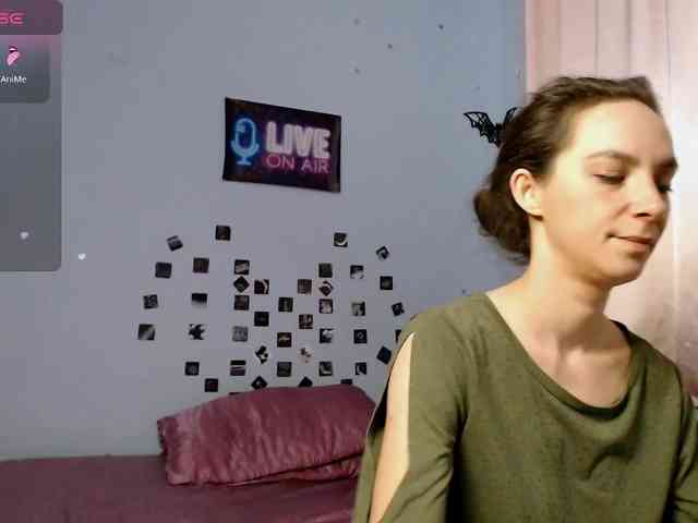 bellaqueen0701 webcam