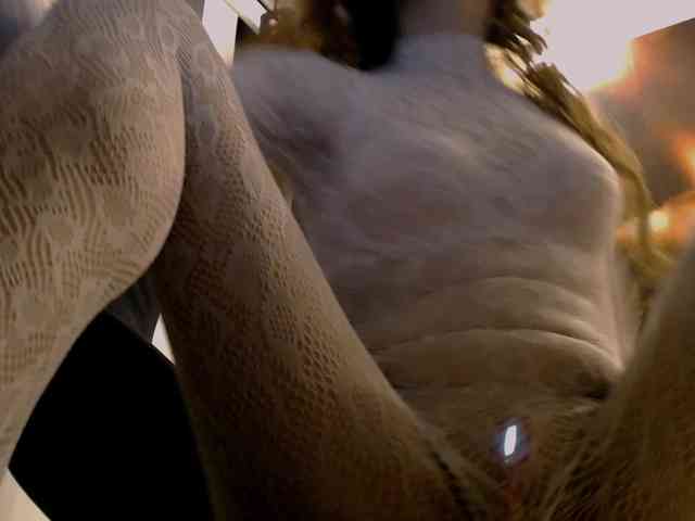 bellaqueen0701 webcam