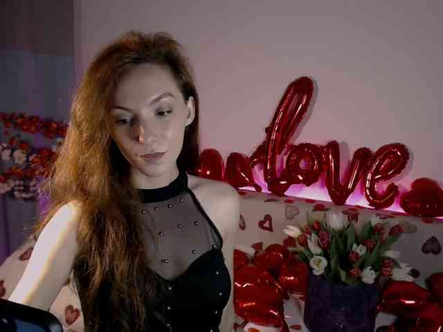bellaqueen0701 webcam
