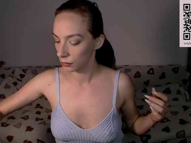 bellaqueen0701 webcam