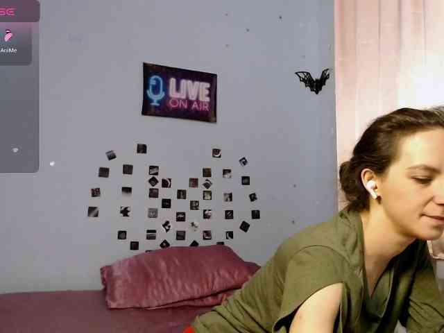 bellaqueen0701 webcam