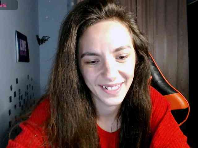 bellaqueen0701 webcam