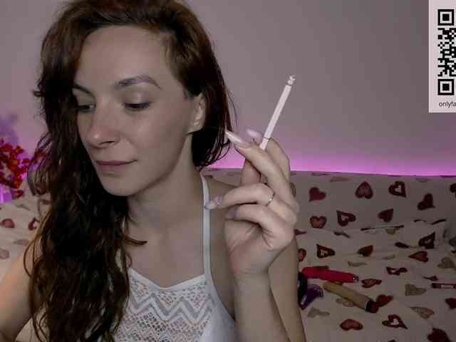 bellaqueen0701 webcam