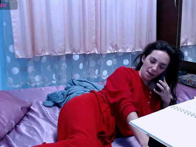 bellaqueen0701 webcam