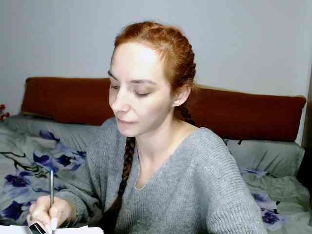 bellaqueen0701 webcam