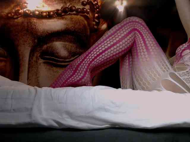 bellaqueen0701 webcam