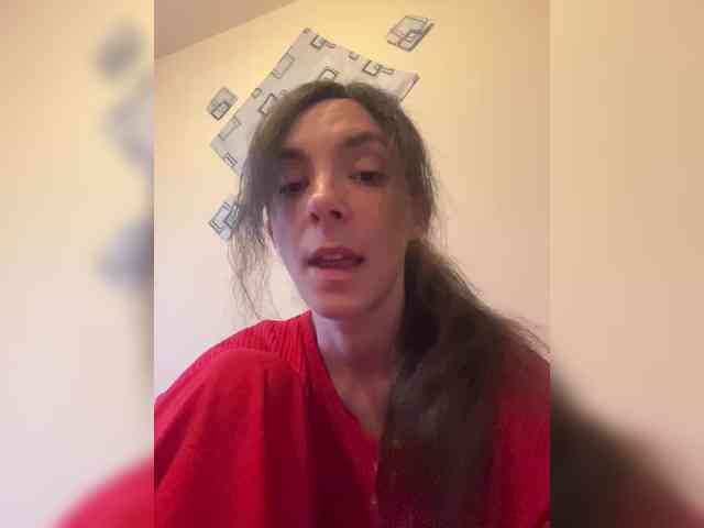 bellaqueen0701 webcam