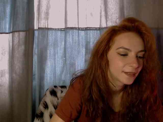 bellaqueen0701 webcam