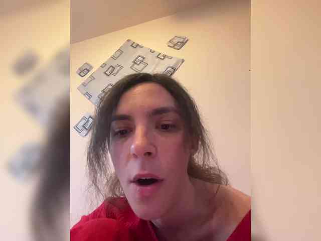 bellaqueen0701 webcam