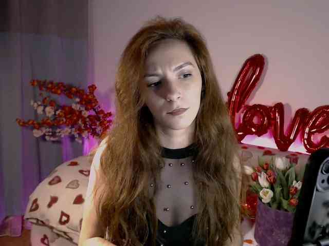 bellaqueen0701 webcam