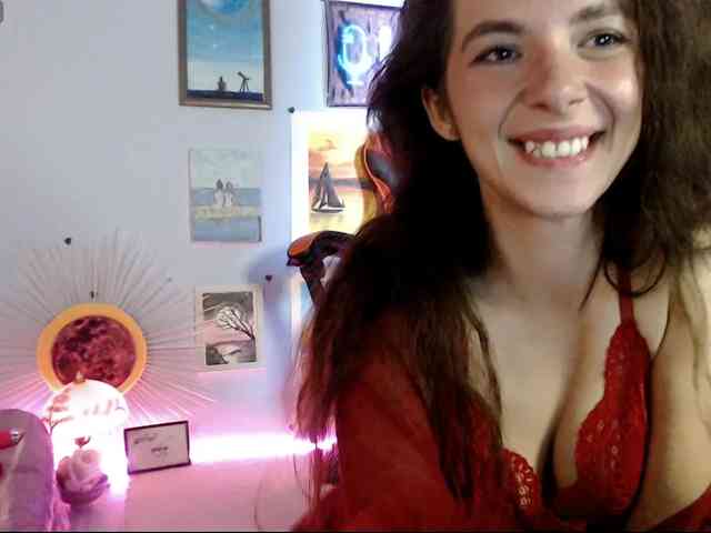 bellaqueen0701 webcam