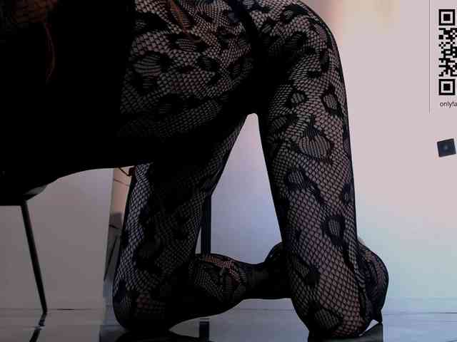 bellaqueen0701 webcam