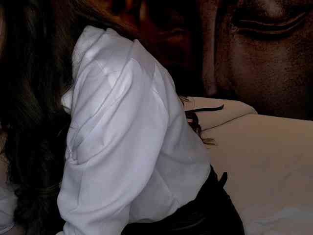 bellaqueen0701 webcam