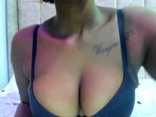 Bunnyy0011 webcam