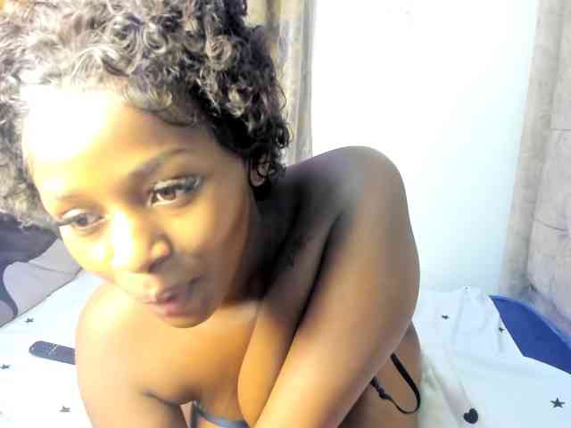 Bunnyy0011 webcam