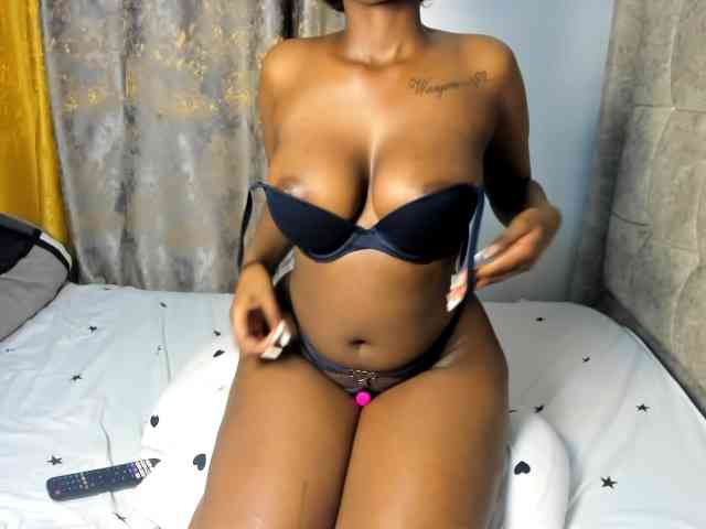 Bunnyy0011 webcam