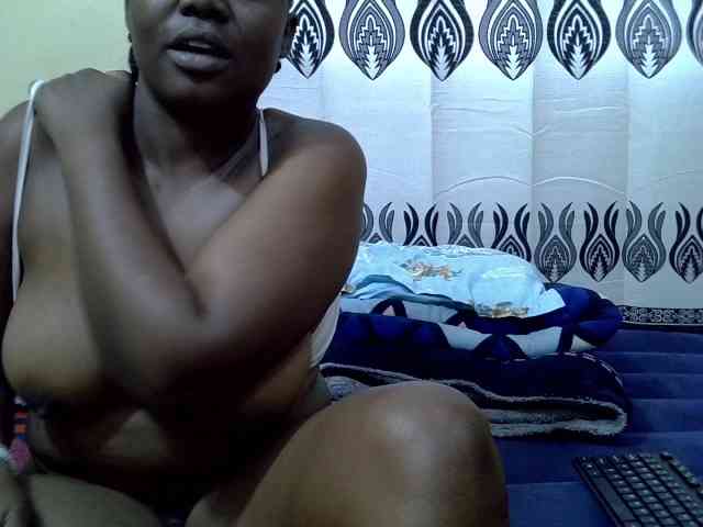 hotbella2002 webcam