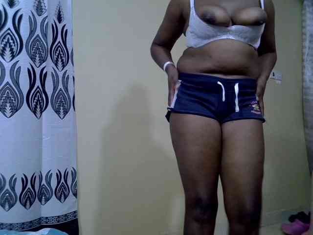 hotbella2002 webcam
