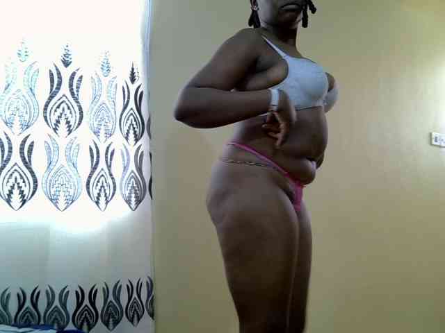 hotbella2002 webcam