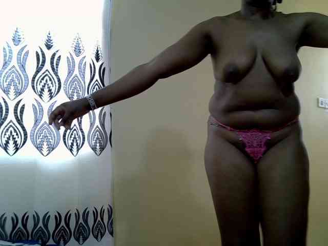 hotbella2002 webcam