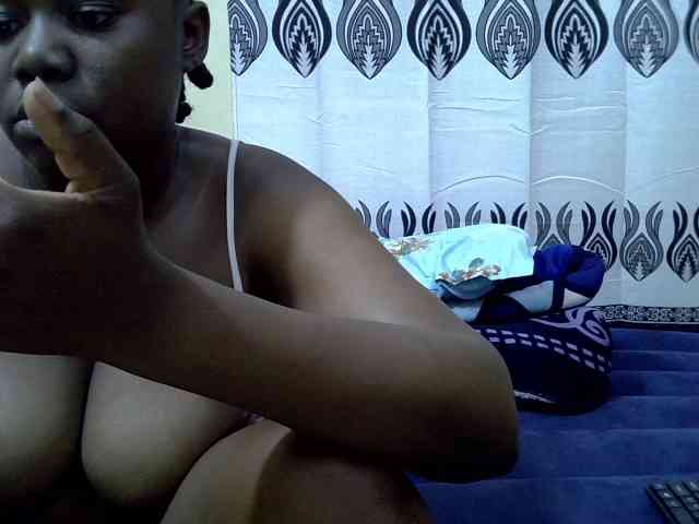 hotbella2002 webcam