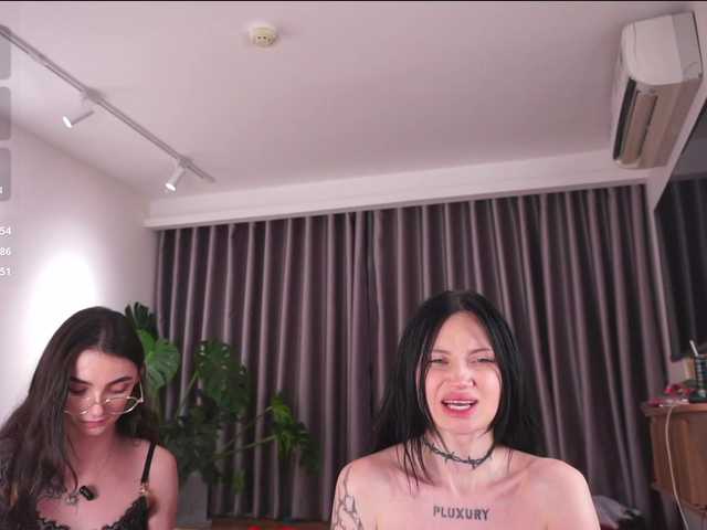 PLUXURY- from BongaCams is Freechat