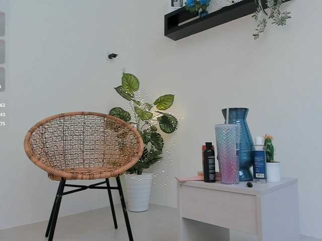 PLUXURY- from BongaCams is Freechat