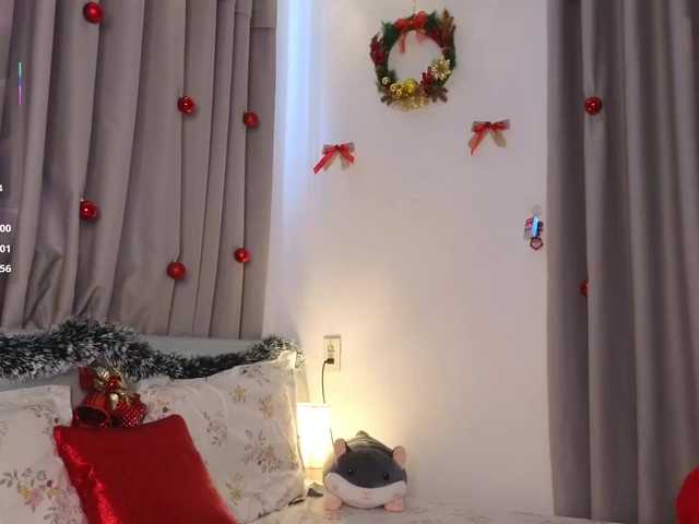 PLUXURY-'s BongaCams show and profile