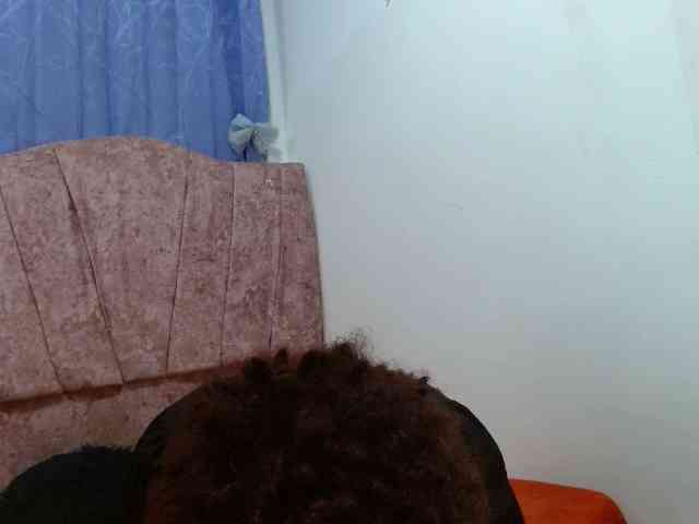 brunettenice20 webcam