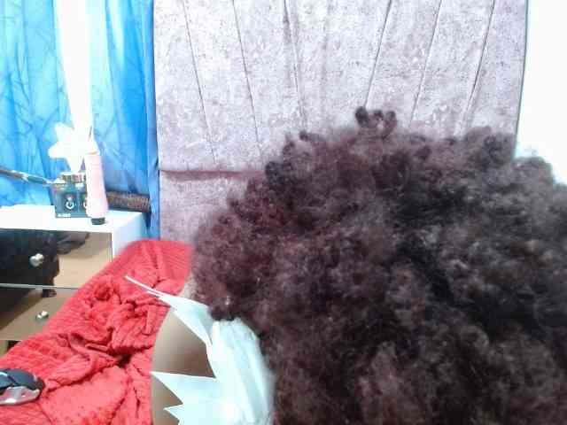 brunettenice20 webcam