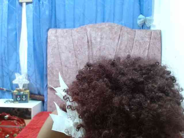 brunettenice20 webcam