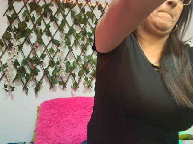 anymour webcam