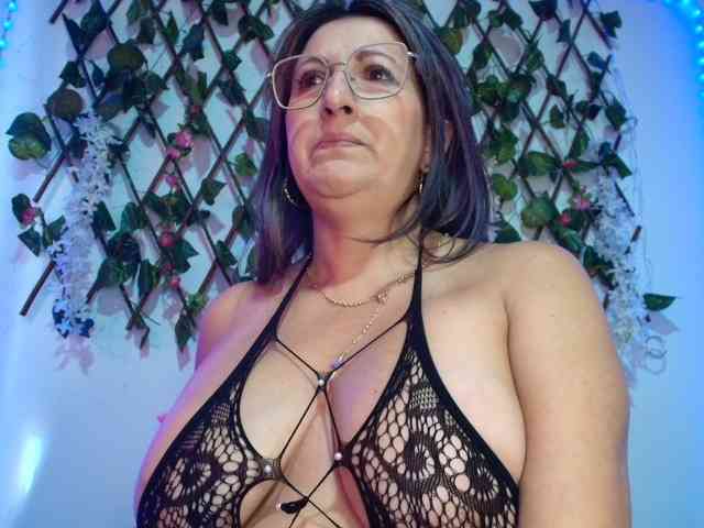 anymour webcam