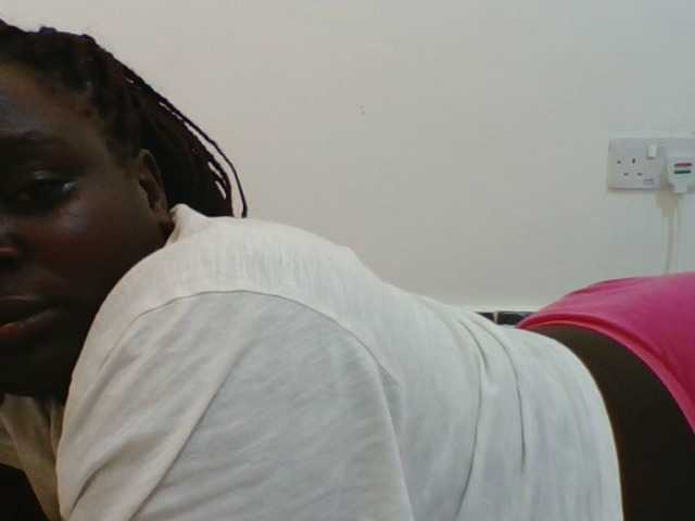 Discover Sexyblackgal10 from BongaCams