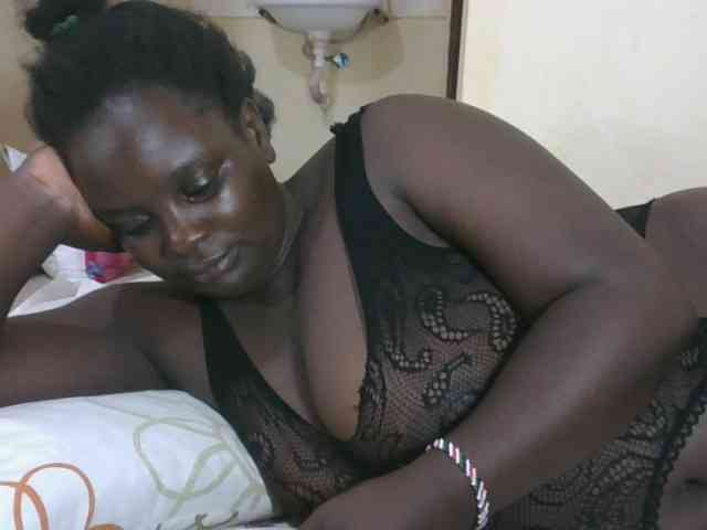 Sexyblackgal10 webcam