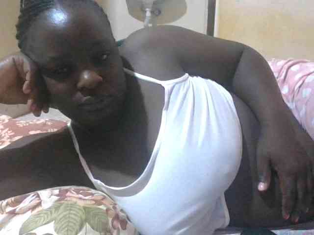 Sexyblackgal10 webcam