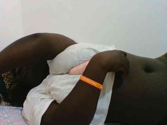 Sexyblackgal10 webcam