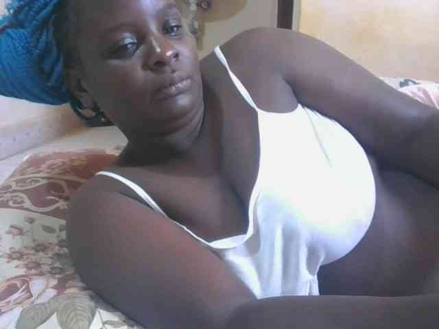 Sexyblackgal10 webcam