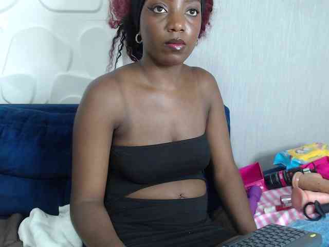 AlanaaHarrlett webcam
